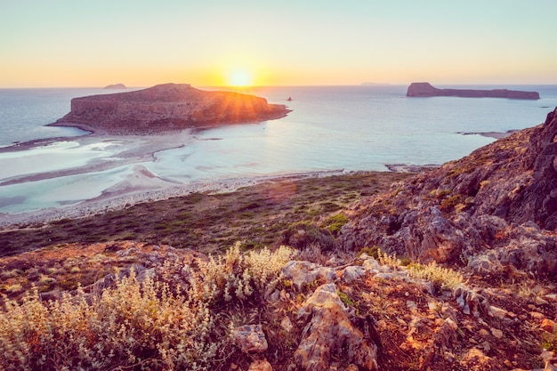 Zmierzch Nad Balos Plażą W Crete, Grecja.