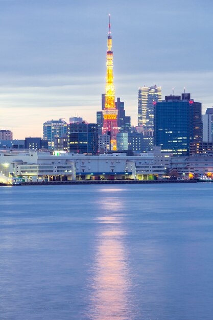 Zmierzch Tokyo Tower