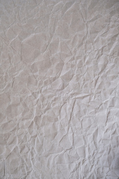Zmięty papier rzemieślniczy