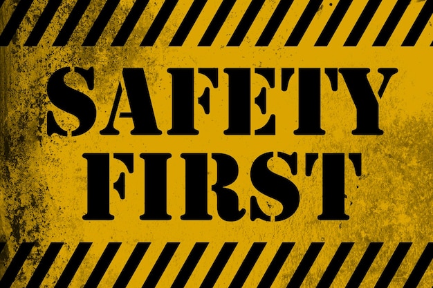 Znak bezpieczeństwa First żółty z paskami