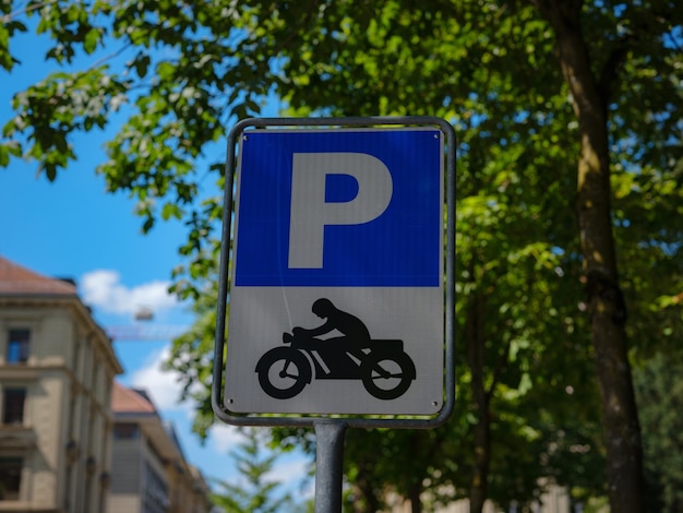 Znak na parking dla motocykli