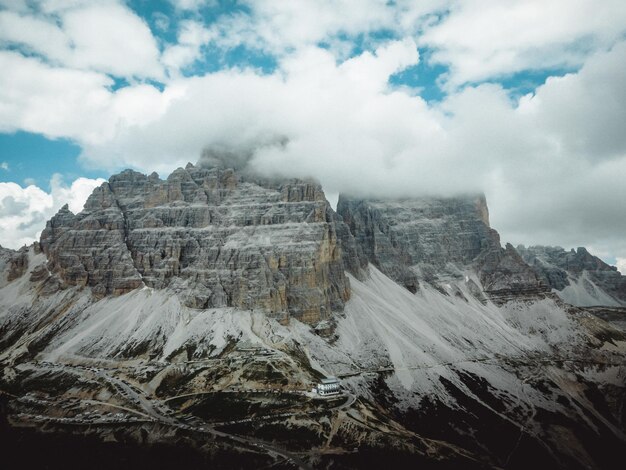 Zobacz na „tre cime di lavaredo” w trentino alto adige