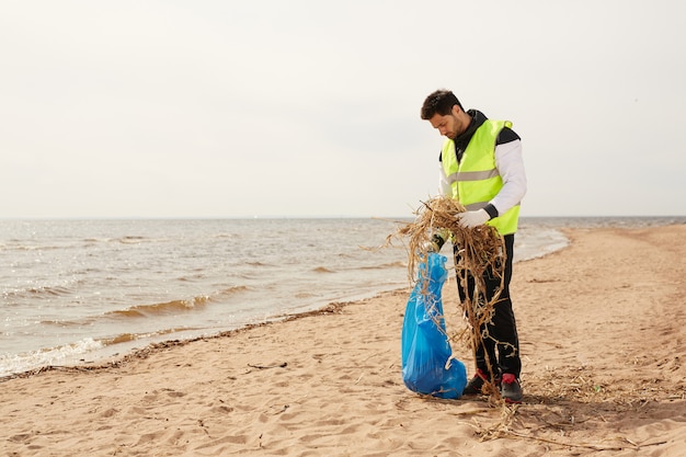 Zostań Wolontariuszem Na Plaży