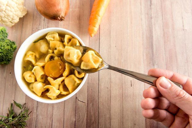 Zupa Cappelletti Cappelletti Włoski makaron tortellini ravioli