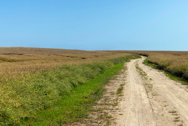 Żwirowa autostrada na obszarach wiejskich