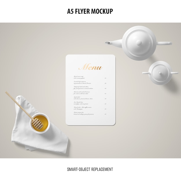 PSD gratuito a5 flyer mockup