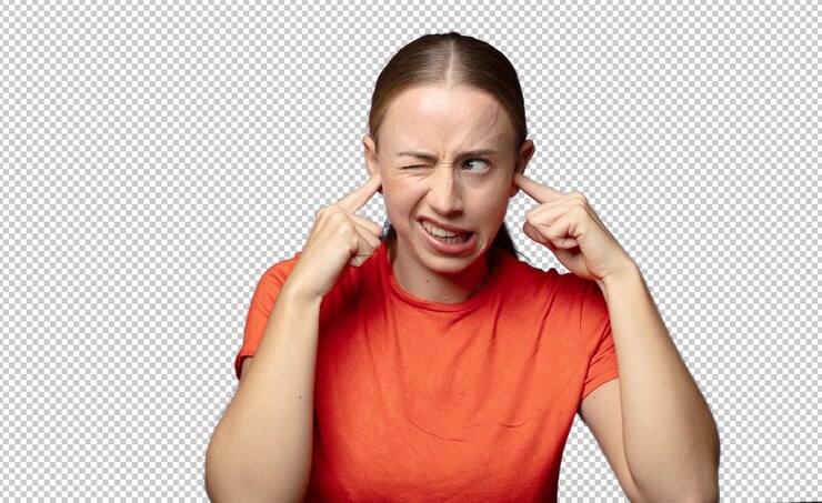 PSD gratuito aspetto arrabbiato stressato e infastidito coprire entrambe le orecchie a un rumore assordante suono o musica forte