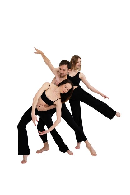 Bella ballerina che fa coreografia