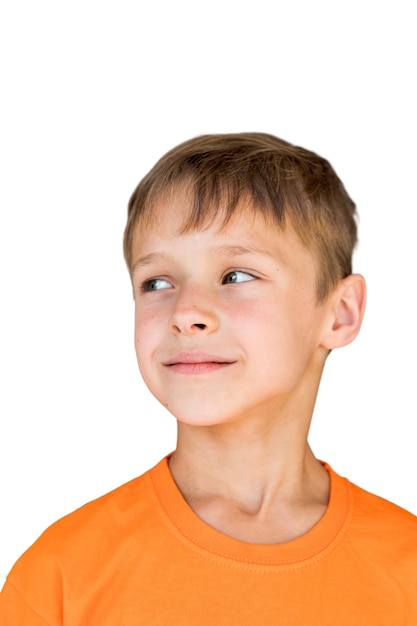 Cerca en el retrato de la expresión del niño