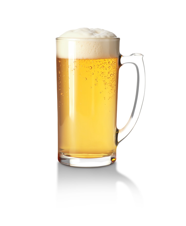 Gratis PSD close-up op bier geïsoleerd
