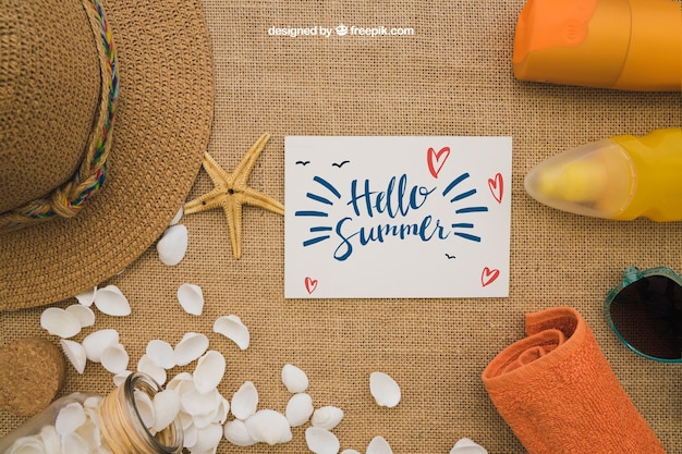 Concepto de verano con tarjeta