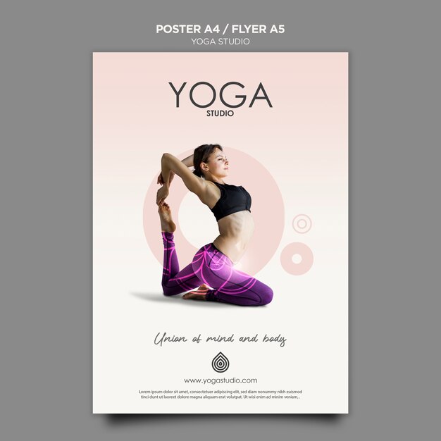 Concetto del modello del manifesto dello studio di yoga