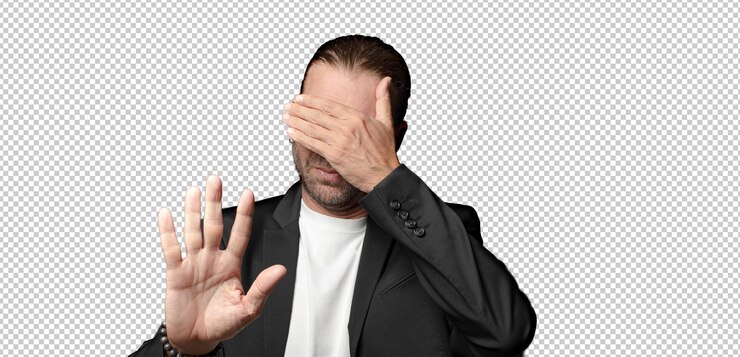 PSD gratuito cubrirse la cara con la mano y poner la otra mano al frente para evitar que la cámara rechace fotos o imágenes