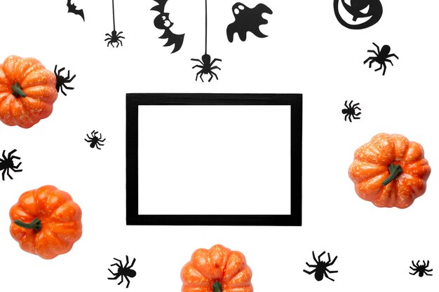 Design del telaio di Halloween isolato