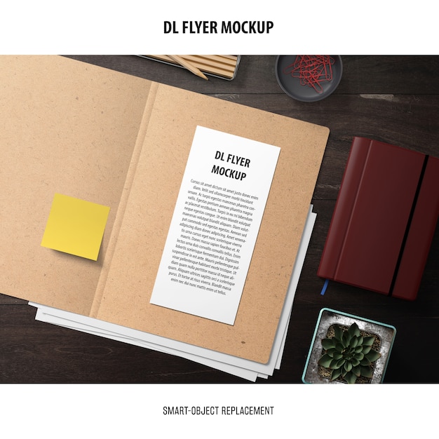 Gratis PSD dl flyer mockup