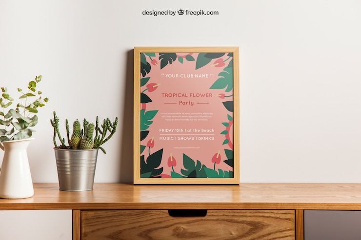 Gratis PSD frame mockup op bureau
