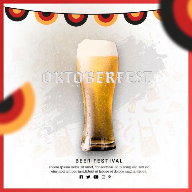Gustoso bicchiere di birra con bandiere colorate