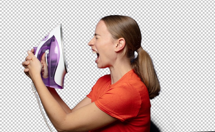 PSD gratuito joven mujer rubia concepto de ropa de hierro