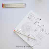 PSD gratuito lápices, papel y dibujo