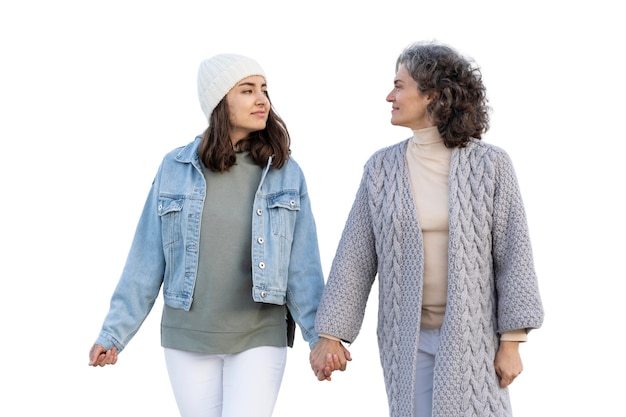 PSD gratuito madre pasando tiempo al aire libre con su hija