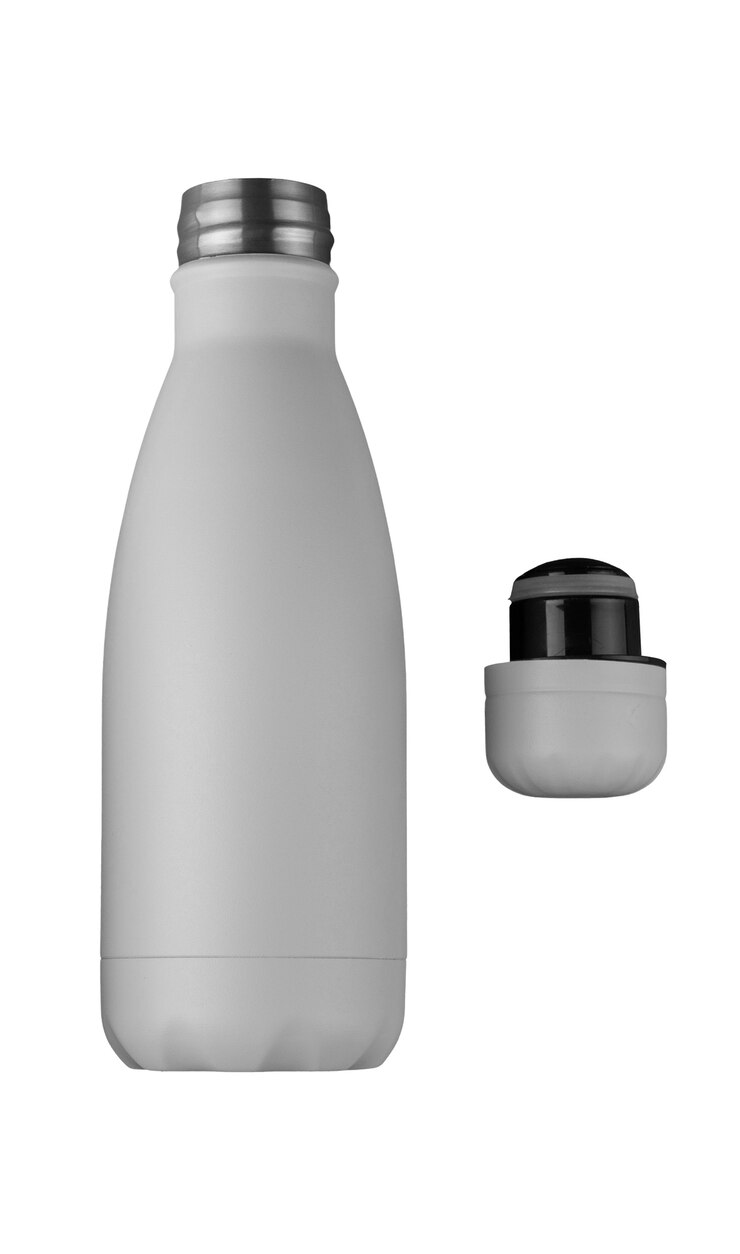 Gratis PSD metalen thermoscontainer geïsoleerd