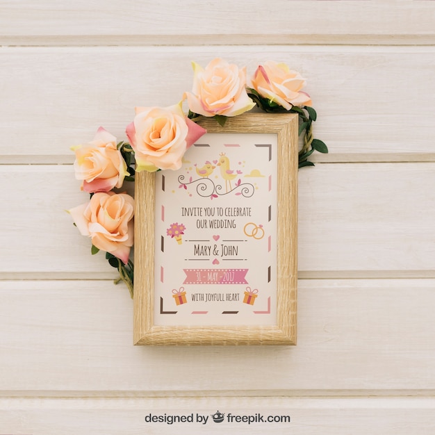 Mock up ontwerp van houten frame met bloemen