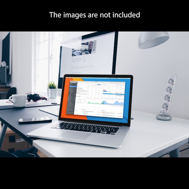 PSD gratuito mock up de portátil