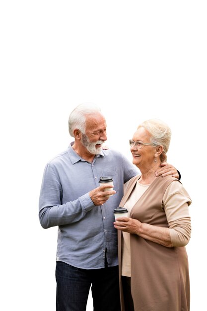 Momentos tiernos de pareja de ancianos