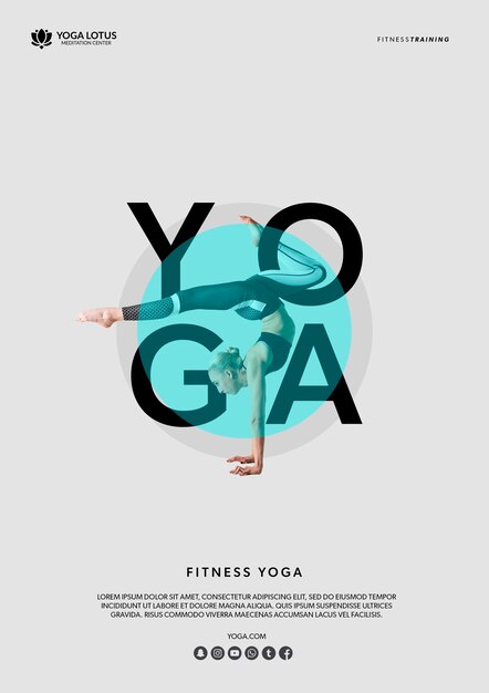 Mujer maqueta en posición de yoga