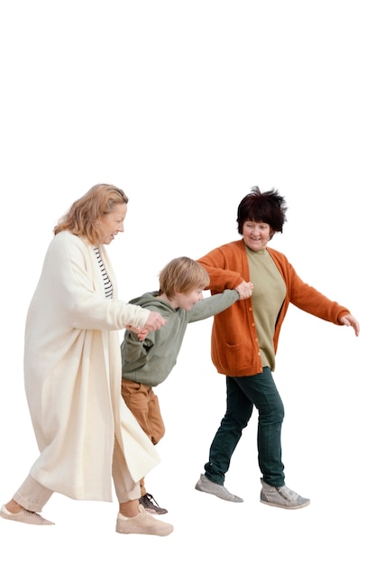 Niño pasando tiempo al aire libre con sus abuelas