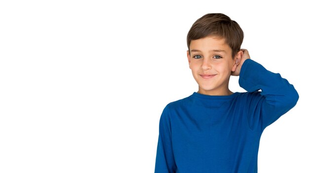Niño pequeño aislado