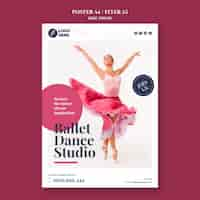 PSD gratuito plantilla de cartel de estudio de danza