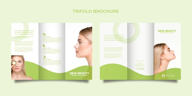 Plantilla de folleto tríptico con concepto de belleza