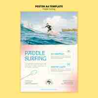 PSD gratuito plantilla de póster vertical de paddle surf