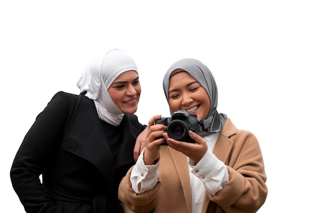 Portret van vrouwen die islamitische hijab dragen