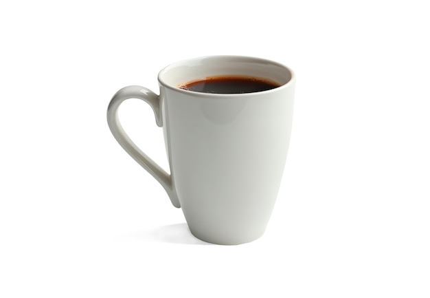 Un primer plano en una taza de café aislada