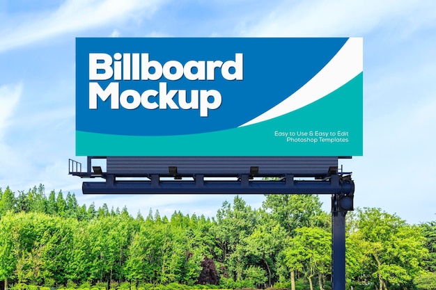 Realistisch groot reclamebordmodel op blauwe hemel
