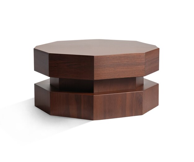 Rendering 3d de podio de madera aislado
