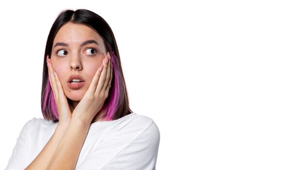 Retrato de estudio de joven adolescente