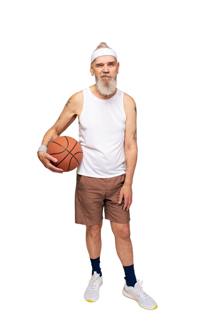 PSD gratuito retrato, de, hombre mayor, con, baloncesto