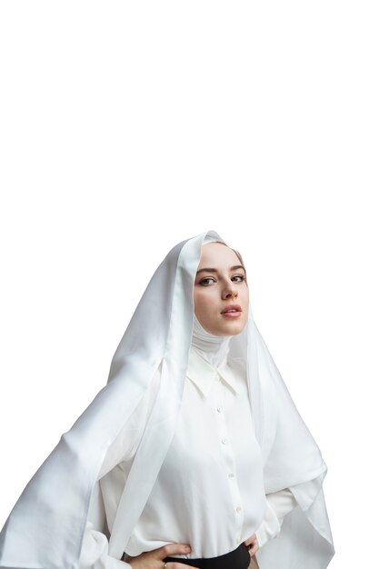Ritratto di donna che indossa l'hijab
