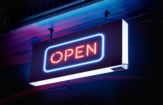 Segnaletica elettrica "Open" al neon