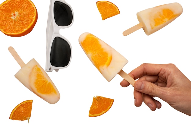 Gratis PSD stilllife van kleurrijke popsicle geïsoleerd