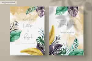 PSD gratuito tarjeta de invitación con coloridas hojas tropicales