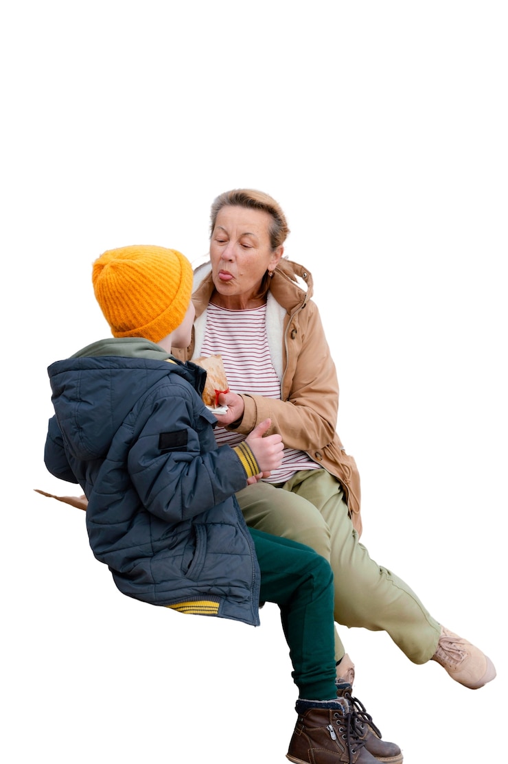 PSD gratuito un ragazzino che passa del tempo all'aperto con sua nonna