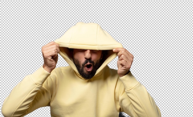 un uomo con la barba che indossa un cappuccio giallo