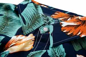 PSD gratuito vista de camisa hawaiana con estampado.