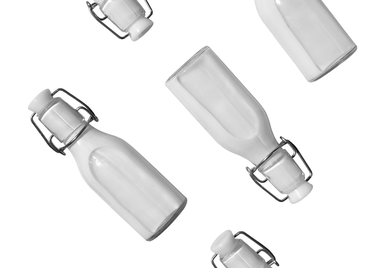 PSD gratuit bouteille de lait isolée