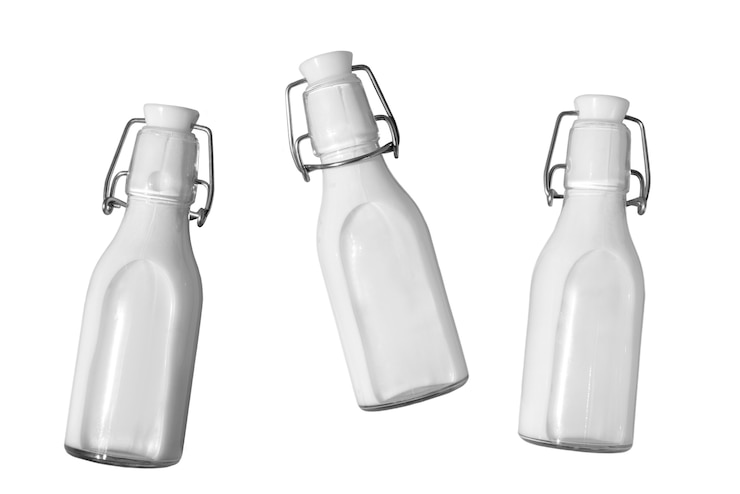 PSD gratuit bouteille de lait isolée