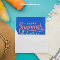 PSD gratuit concept d'été avec carte postale